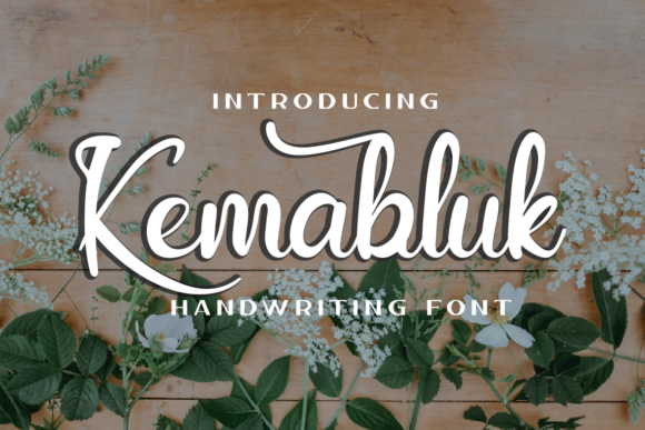 Kemabluk: A Script Font That Elevates Small Business Branding
